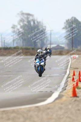 media/Sep-20-2025-TrackDaz (Sat) [[27f0cde673]]/B Group/220pm (Turn 9)/